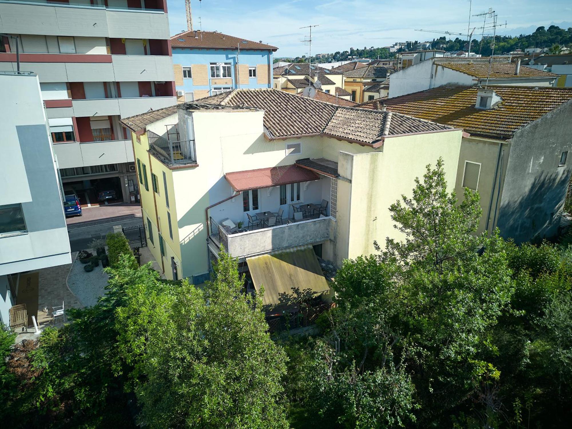 B&B Amare - Il Battito Del Mare A Due Passi Giulianova Exterior photo